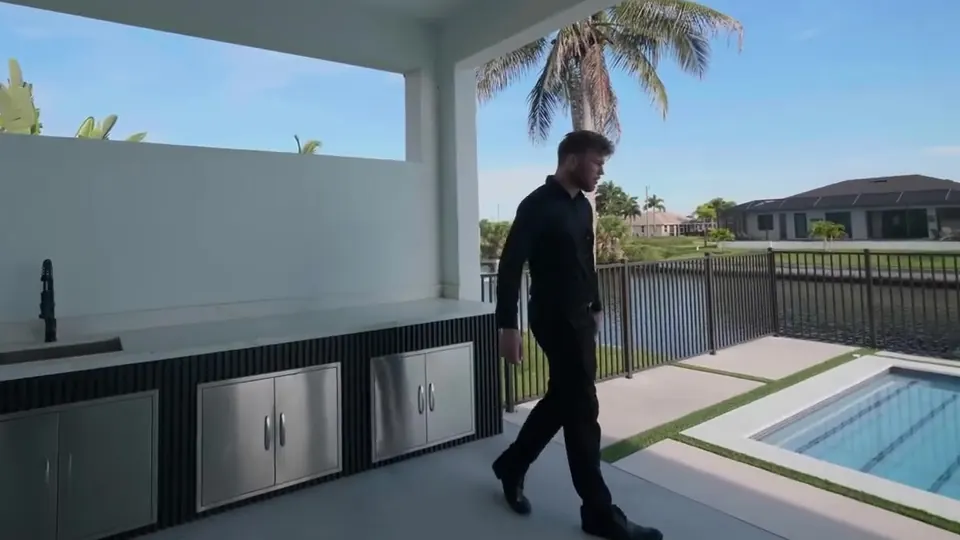 Published video thumbnail for Cape Coral Florida Direct GULF ACCESS Home $899K | Pool, No HOA