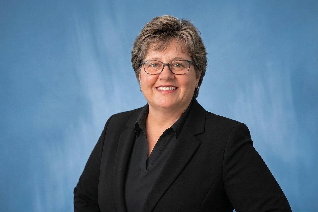 Shana Braccia - Transaction Coordinator